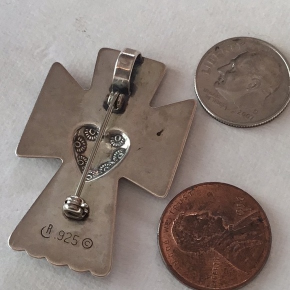 2.  925 Stamped Sterling Silver Angel Vintage Carolyn Pollack Pendant Pin - Picture 2 of 3